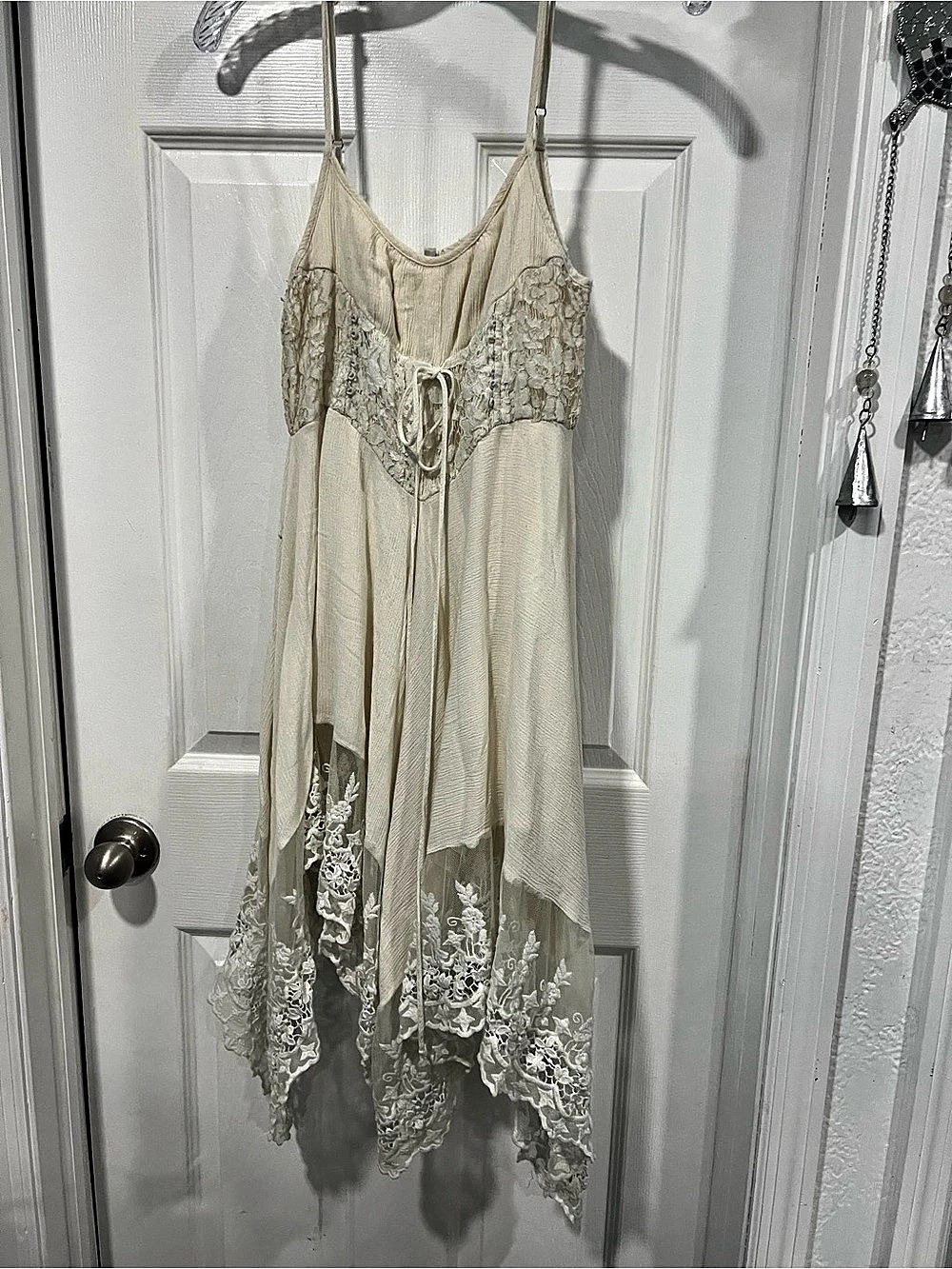 Tree Days  Lace Hem Mini Dress in Cream Size Small Like New